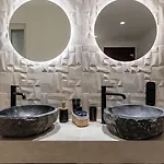 波拉酒店