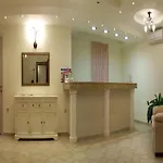 波拉酒店