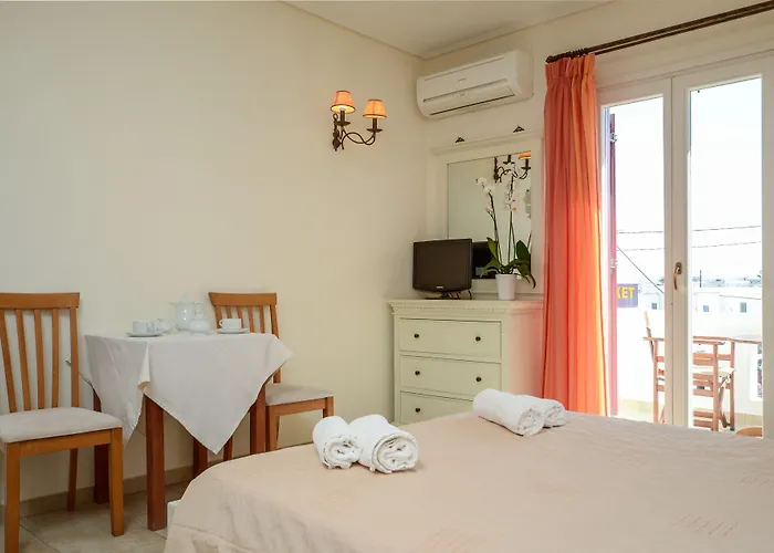 Perla 2* Agios Prokopios (Naxos)