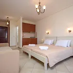 Perla Aparthotel Agios Prokopios (Naxos)