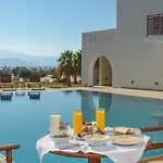 Aparthotel Perla