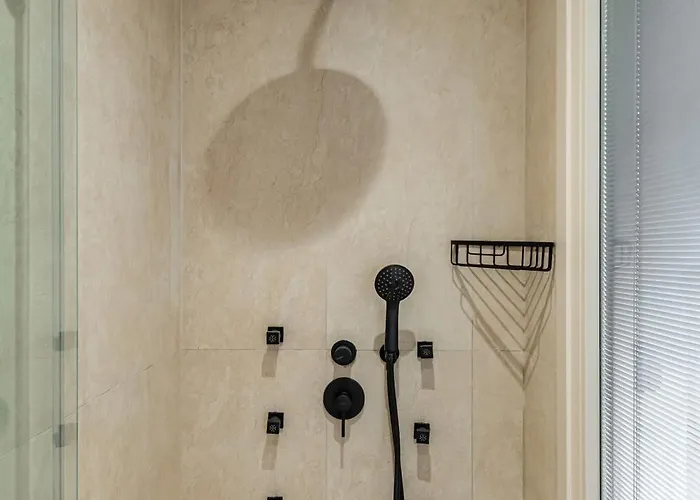 Perla איוס פרוקופיוס