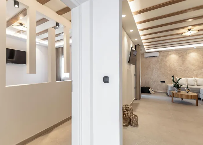 Perla מלון דירות איוס פרוקופיוס